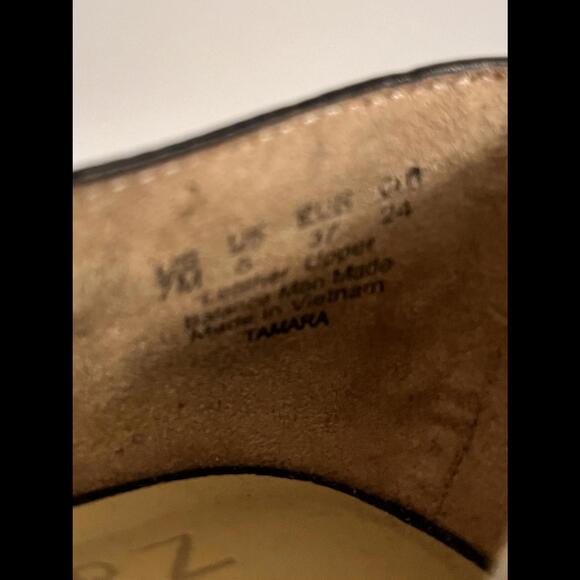 Women’s Naturalizer Black Tamara Pointed Toe Flat Size 7 - Picture 5 of 6